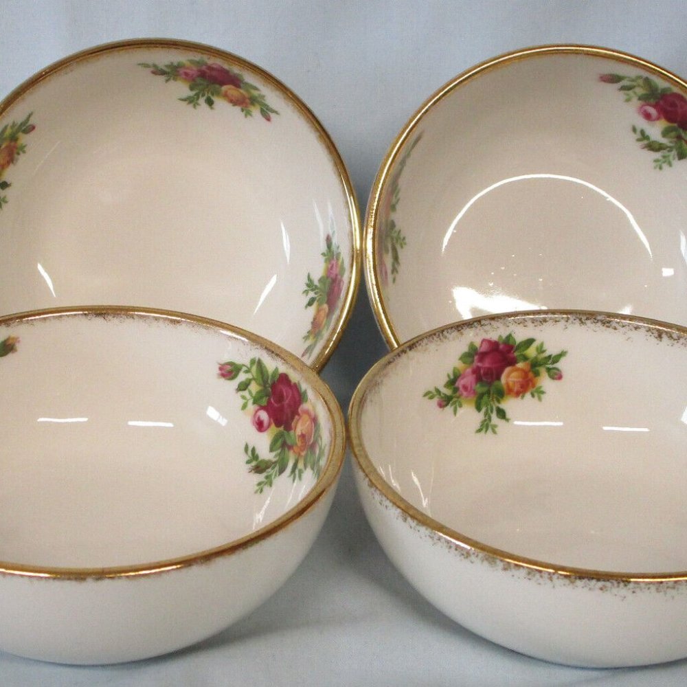 ROYAL ALBERT OLD COUNTRY ROSE SET OF 4 SMALL BOWLS